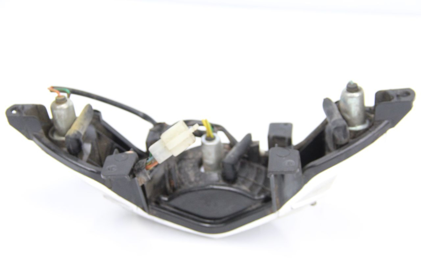 photo de FEU ARRIERE PEUGEOT KISBEE 4T 50 (2010 - 2017) - Autre angle de vue