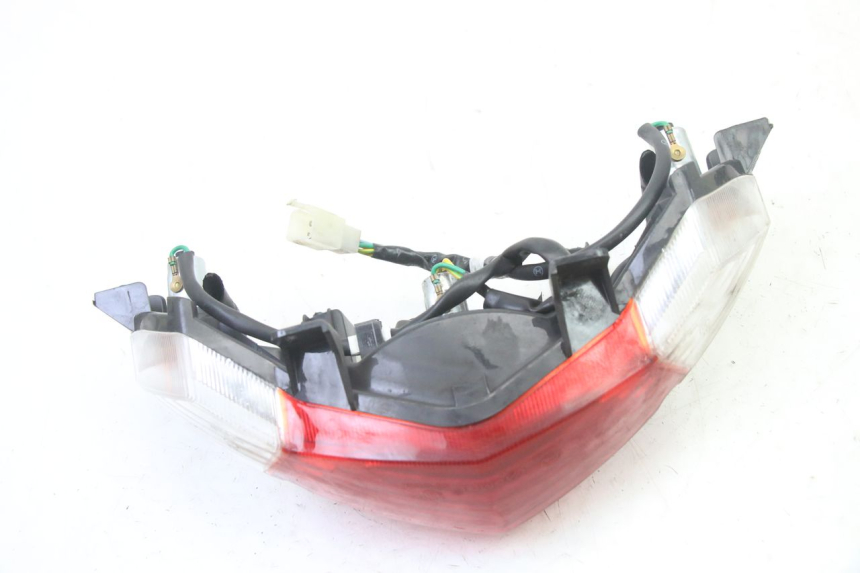 photo de FEU ARRIERE PEUGEOT KISBEE 4T 50 (2018 - 2022) - Gros plan technique