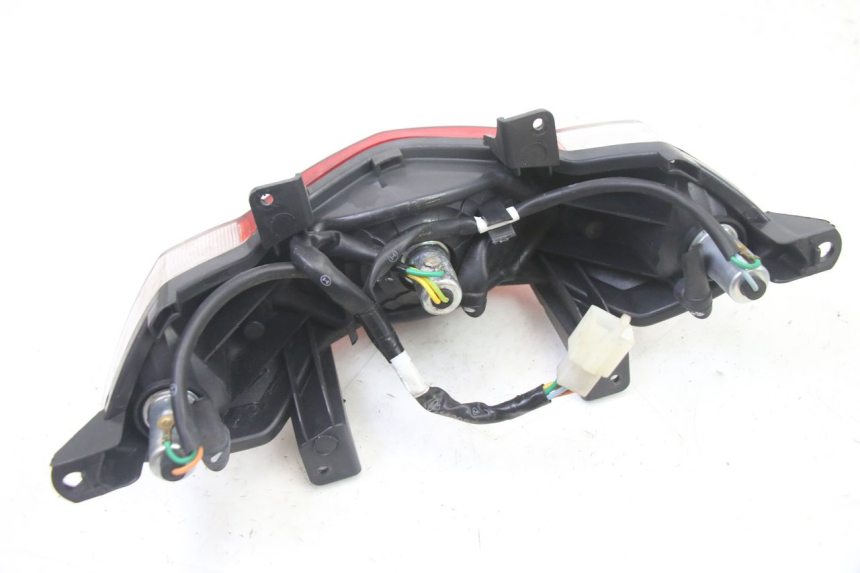 photo de FEU ARRIERE PEUGEOT KISBEE 4T 50 (2018 - 2022) - Pièce contrôlée