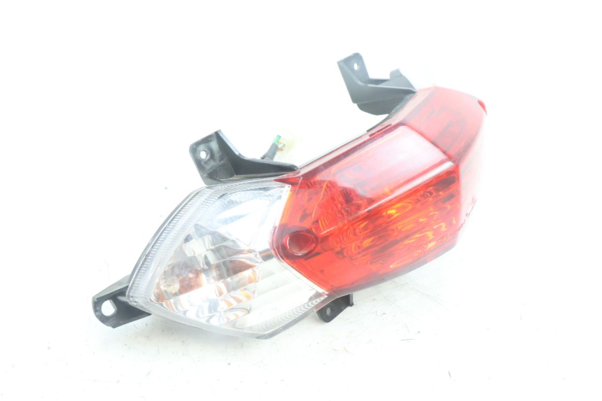 photo de FEU ARRIERE PEUGEOT KISBEE 4T 50 (2010 - 2017) - Zoom état d’usage