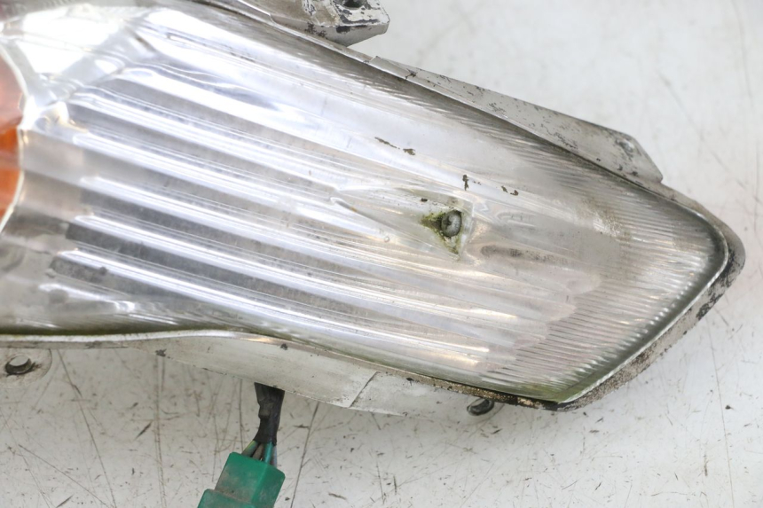 photo de FEU ARRIERE KYMCO DINK 4T 50 (2007 - 2018) - État de surface