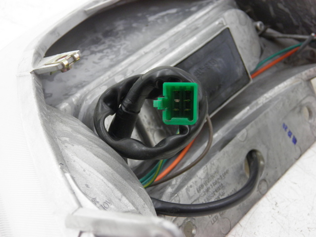 photo de FEU ARRIERE KYMCO XCITING RI ABS 500 (2010) - État de surface