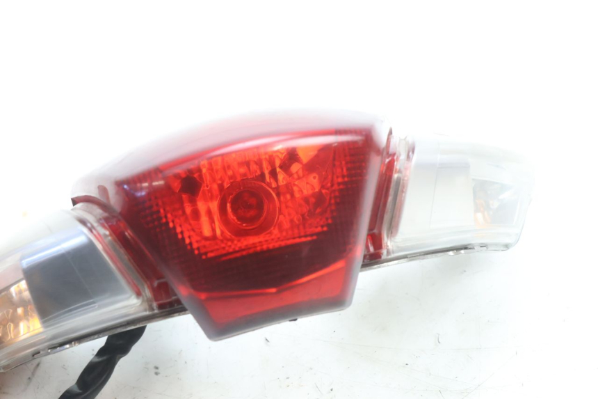 photo de FEU ARRIERE PIAGGIO LIBERTY IGET 4T 50 (2021 - 2025) - Zoom état d’usage