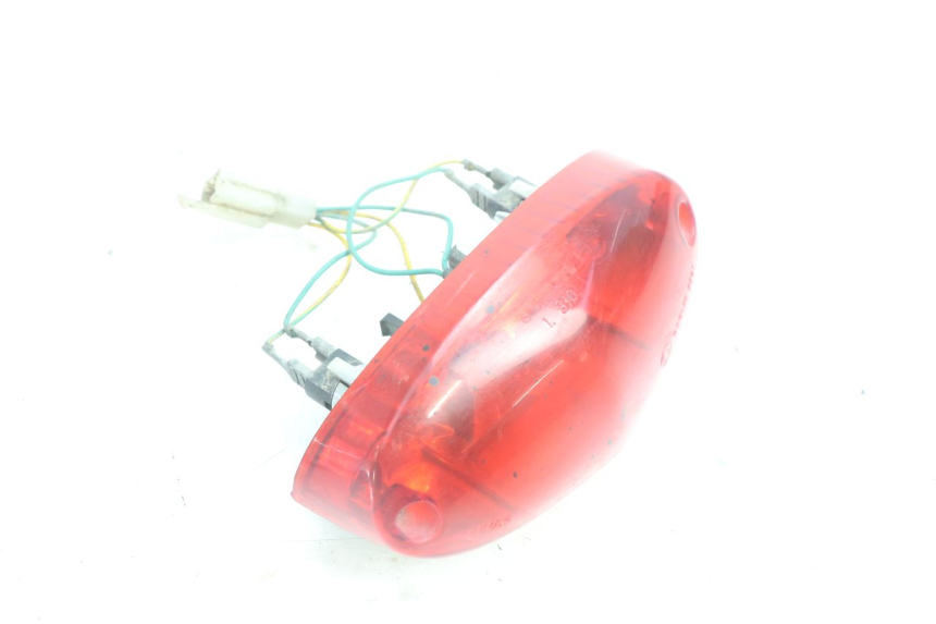 photo de FEU ARRIERE PEUGEOT LUDIX BLASTER 50 (2006 - 2014) - Zoom état d’usage