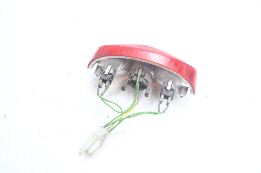 photo de FEU ARRIERE PEUGEOT LUDIX PRO 2T 50 (2010 - 2017) - Zoom état d’usage