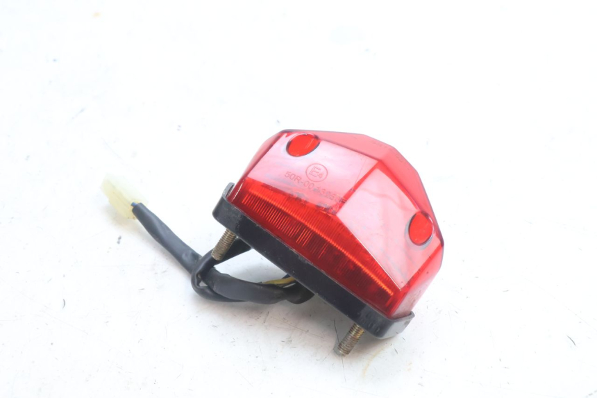 photo de FEU ARRIERE RIEJU MRT PRO SUPERMOTARD 50 (2007 - 2018) - Détail de la pièce