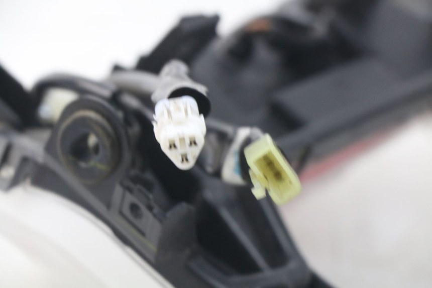 photo de FEU ARRIERE MBK MW TRYPTIK 125 (2017 - 2022) - Vue d’ensemble