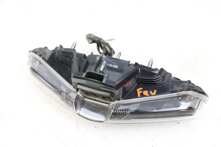 photo de FEU ARRIERE YAMAHA NEO'S CORE 1 (2022 - 2026) - Zoom état d’usage