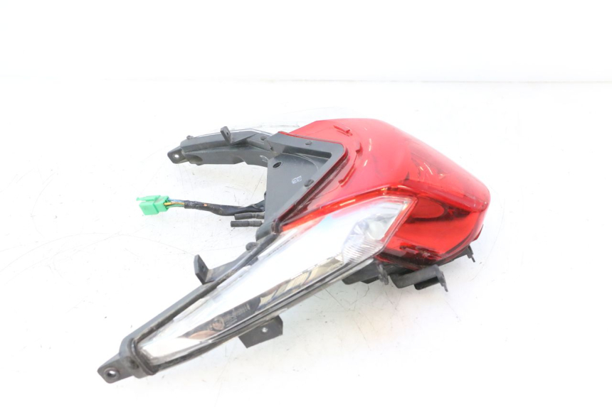 photo de FEU ARRIERE KYMCO LIKE 4T 50 (2019 - 2025) - Zoom état d’usage
