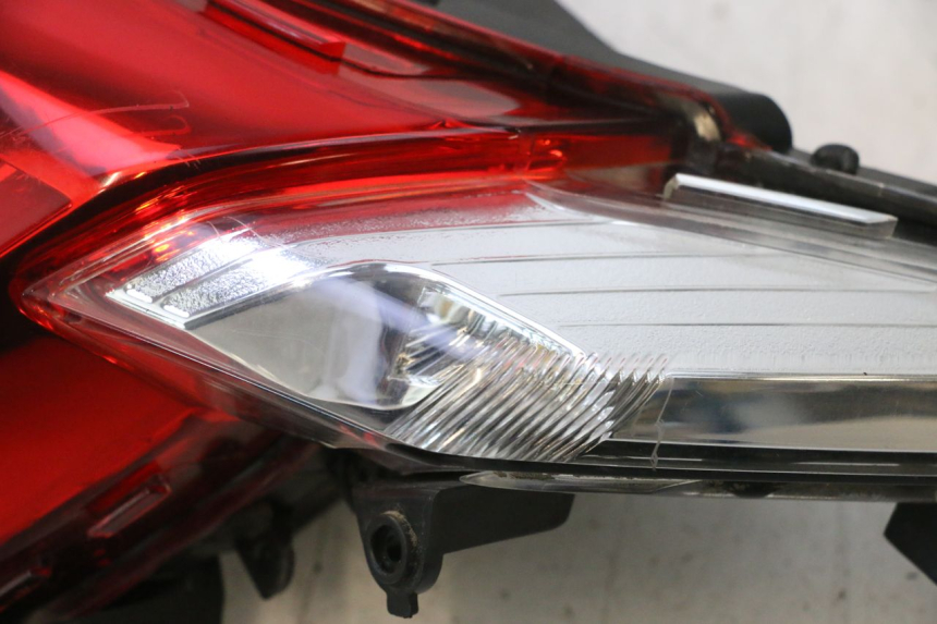 photo de FEU ARRIERE KYMCO LIKE 4T 50 (2019 - 2025) - Points de fixation