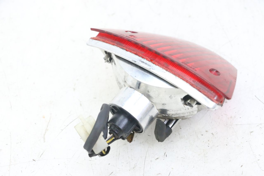 photo de FEU ARRIERE PIAGGIO NEW TYPHOON 50 (2018 - 2021) - Points de fixation