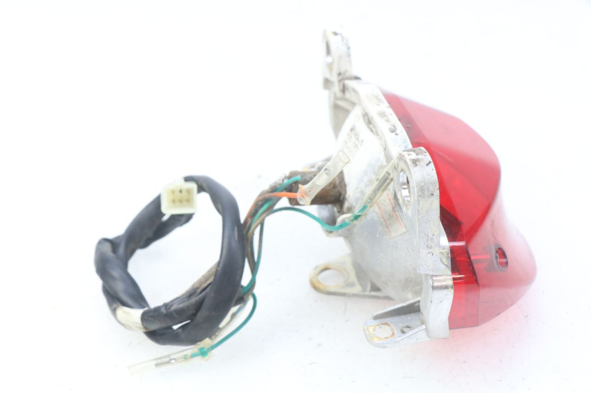 photo de FEU ARRIERE SYM ORBIT 2 4T 50 (2008 - 2017) - Détail de la pièce