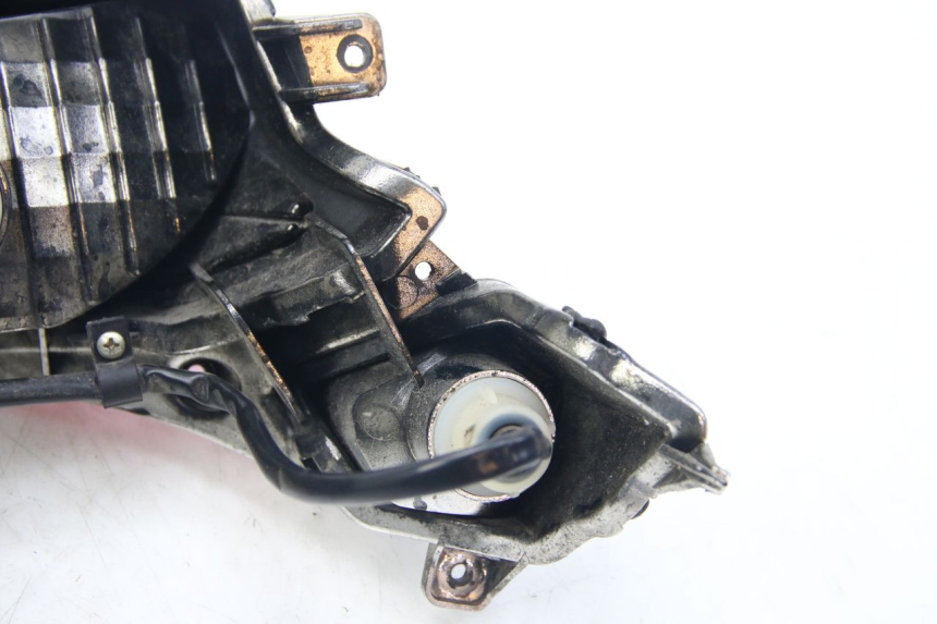 photo de FEU ARRIERE SYM ORBIT III 3 4T 50 (2021 - 2025) - État de surface