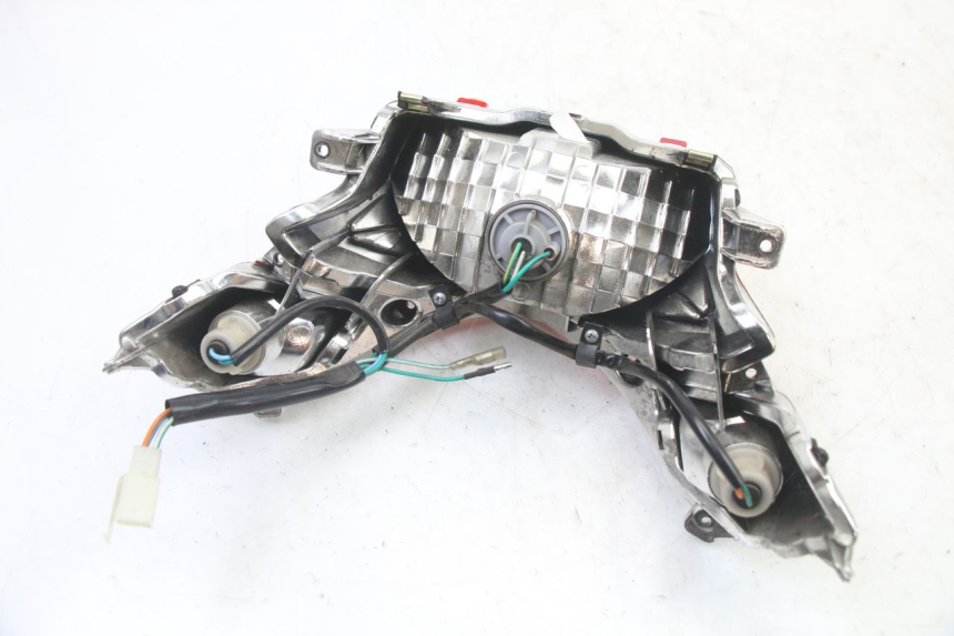 photo de FEU ARRIERE SYM ORBIT III 3 4T 50 (2021 - 2025) - Marquages et références