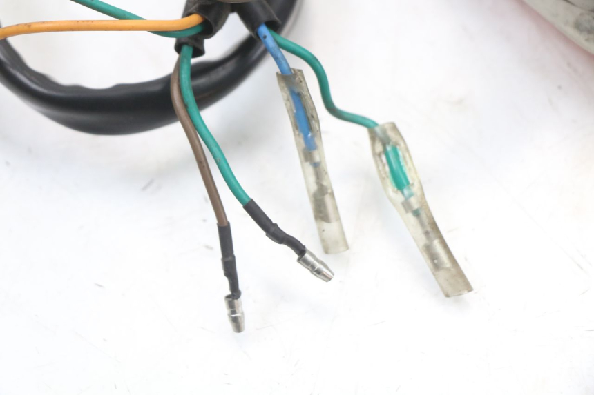 photo de FEU ARRIERE SYM ORBIT 50 (2008 - 2010) - Points de fixation