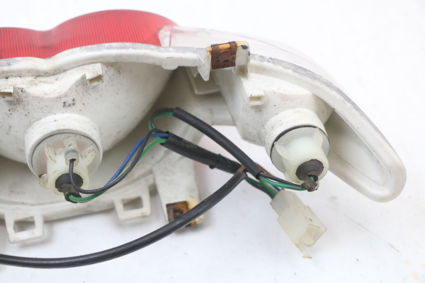 photo de FEU ARRIERE MBK OVETTO ONE 2T 50 (2013 - 2017) - Points de fixation