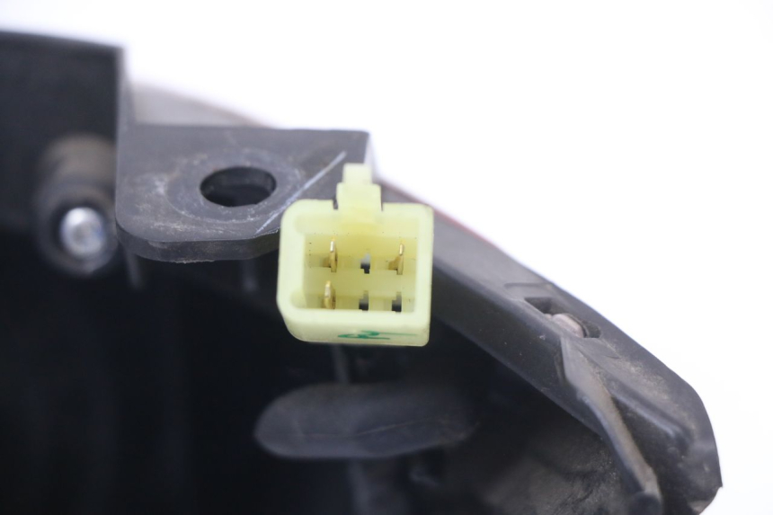 photo de FEU ARRIERE HONDA PCX (JF28) 125 (2009 - 2011) - Points de fixation