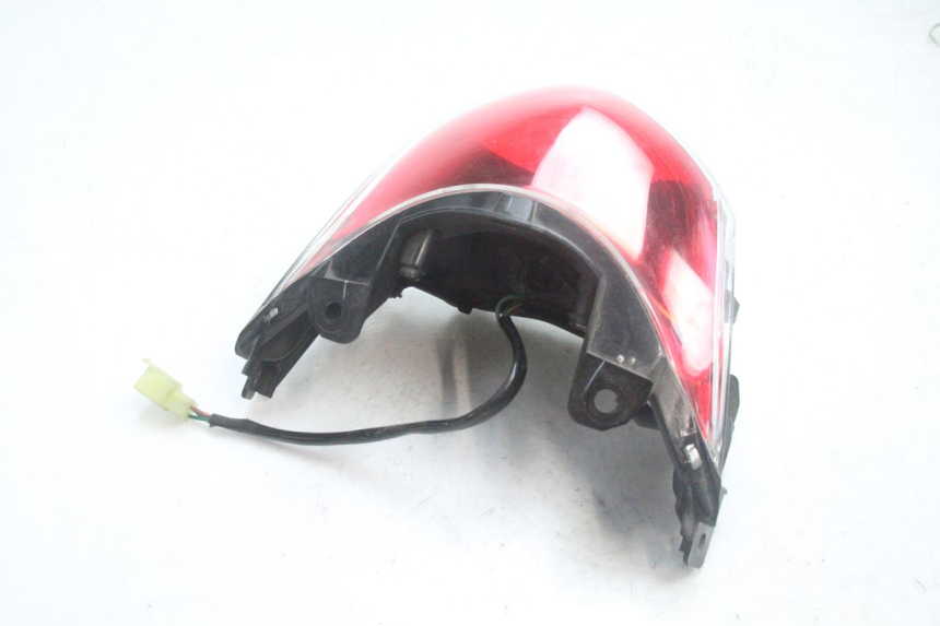 photo de FEU ARRIERE HONDA PCX (JF28) 125 (2009 - 2011) - Autre angle de vue