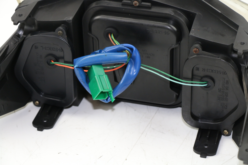 photo de FEU ARRIERE KYMCO PEOPLE S 125 (2000 - 2008) - Focus structure