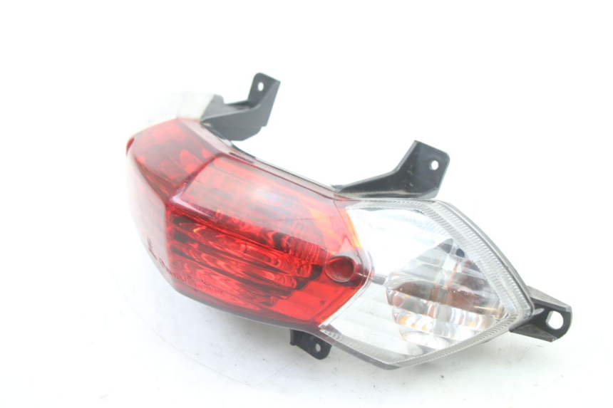 photo de FEU ARRIERE PEUGEOT KISBEE 4T 50 (2018 - 2022) - Zoom état d’usage