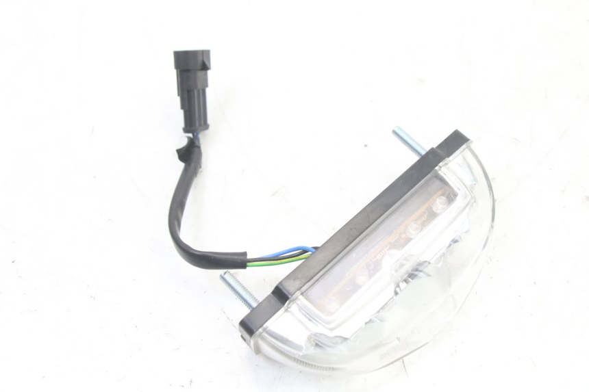 photo de FEU ARRIERE LIGIER PULSE 3 1 (2014 - 2020) - Points de fixation