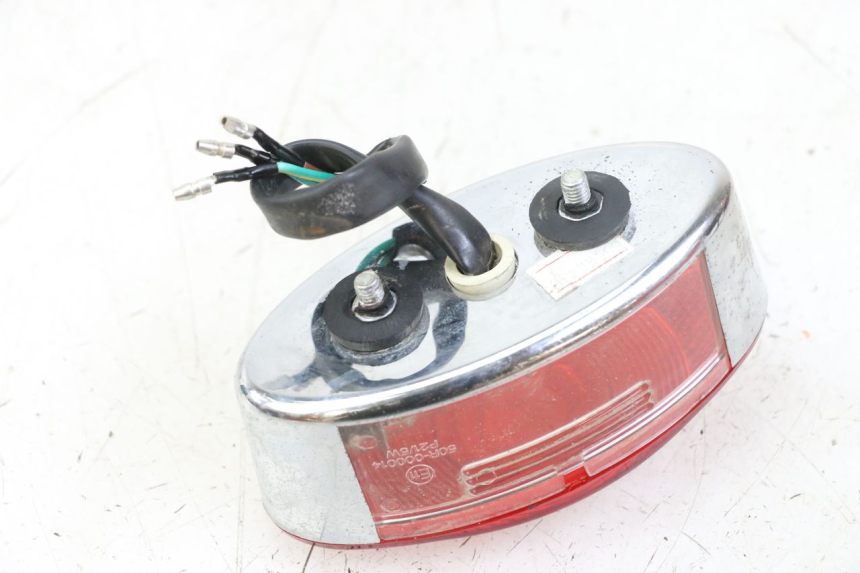 photo de FEU ARRIERE REGAL RAPTOR RAXTER 2 125 (2007 - 2015) - Gros plan technique