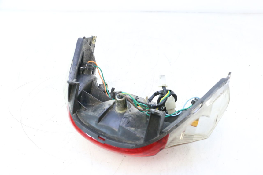 photo de FEU ARRIERE TNT MOTOR ROMA 12' 2T 50 (2007 - 2018) - Points de fixation