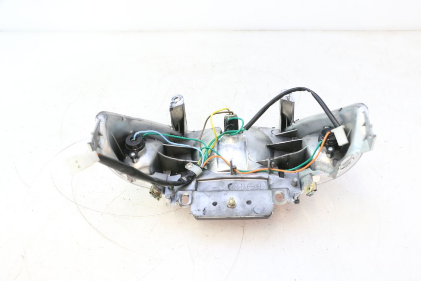 photo de FEU ARRIERE TNT MOTOR ROMA 12' 2T 50 (2007 - 2018) - État de surface
