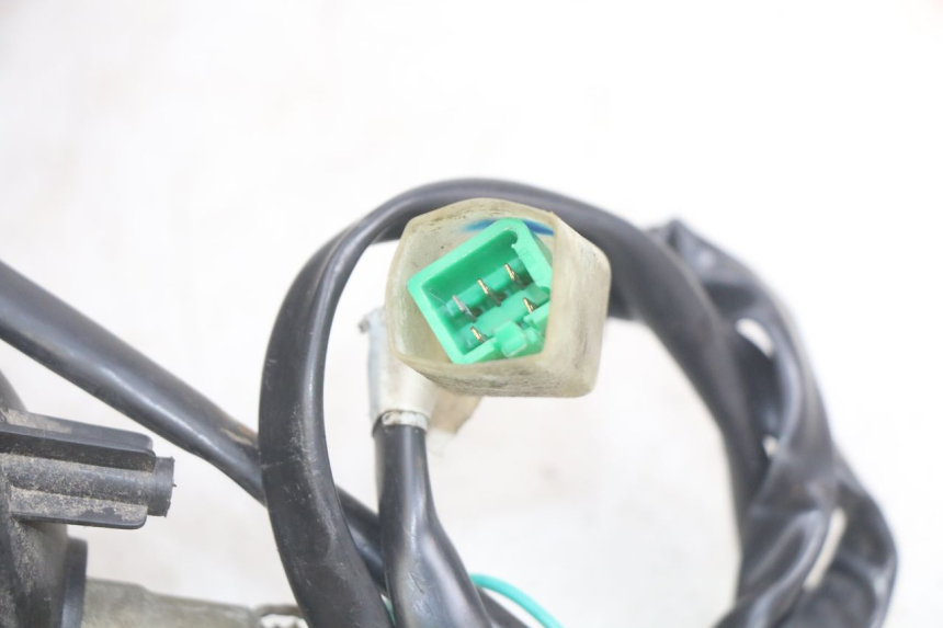 photo de FEU ARRIERE HONDA SCV LEAD 100 (2003 - 2007) - Autre angle de vue