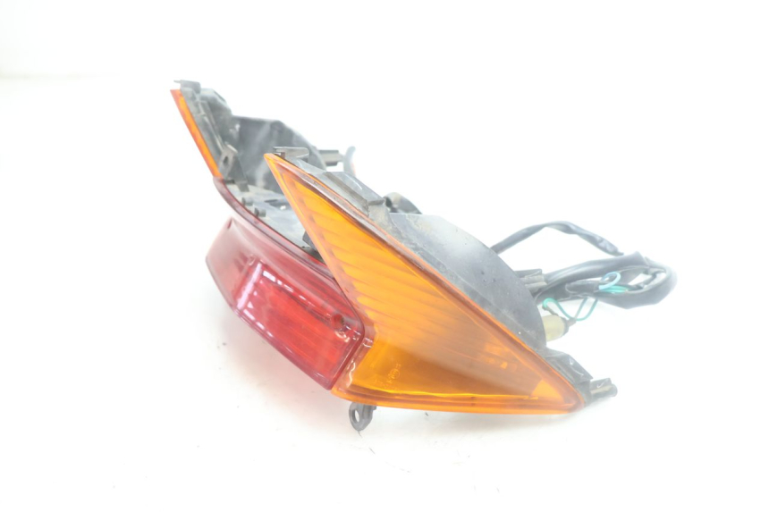 photo de FEU ARRIERE HONDA SCV LEAD 100 (2003 - 2007) - Zoom état d’usage