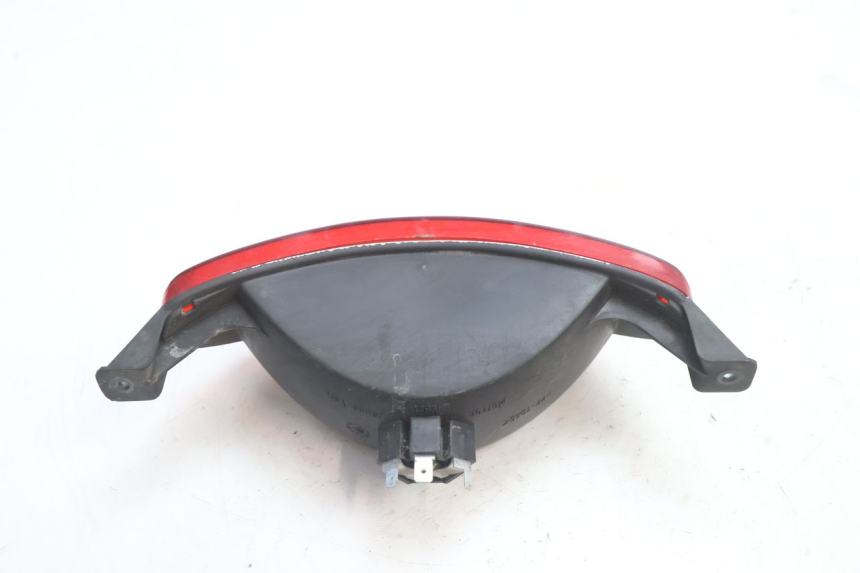 photo de FEU ARRIERE PEUGEOT SPEEDFIGHT LC 50 (1996 - 2002) - Zoom état d’usage