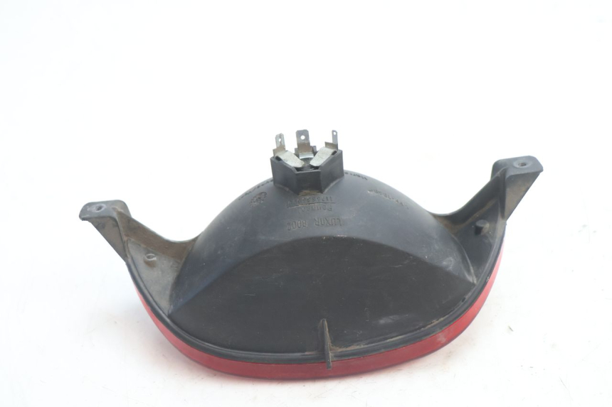 photo de FEU ARRIERE PEUGEOT SPEEDFIGHT LC 50 (1996 - 2002) - Autre angle de vue