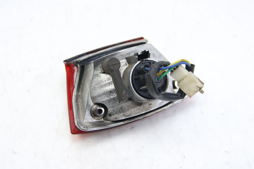 photo de FEU ARRIERE APRILIA SR 2T 50 (2012 - 2017) - Autre angle de vue