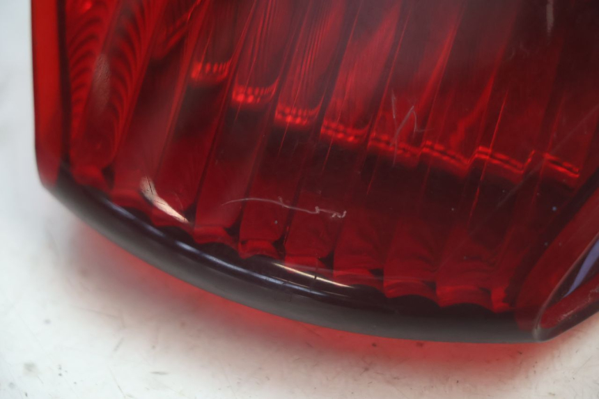 photo de FEU ARRIERE APRILIA SR 2T 50 (2012 - 2017) - Autre angle de vue