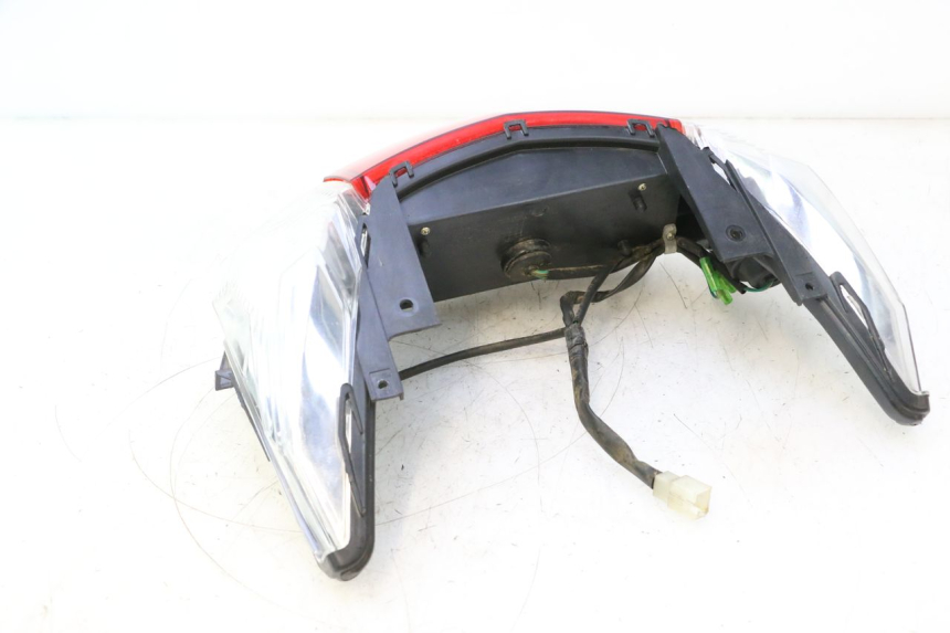 photo de FEU ARRIERE RAZZO STEED 125 (2012 - 2018) - Vue produit