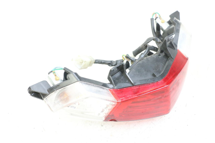 photo de FEU ARRIERE PEUGEOT STREETZONE 2T 50 (2014 - 2019) - Autre angle de vue