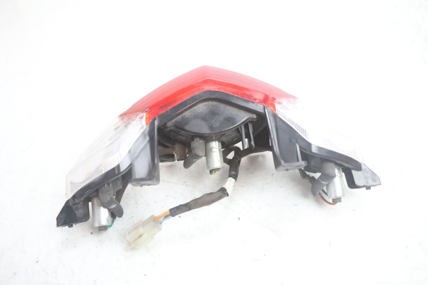 photo de FEU ARRIERE PEUGEOT STREETZONE NAKED 2T 50 (2014 - 2018) - Autre angle de vue