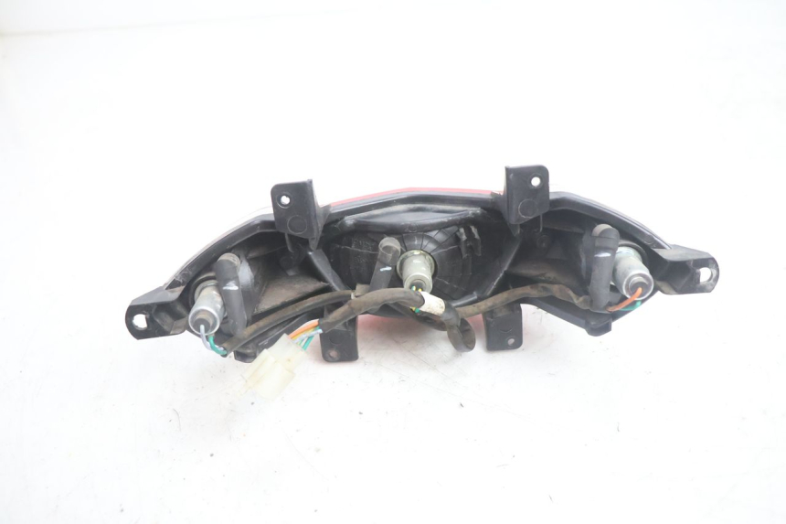 photo de FEU ARRIERE PEUGEOT STREETZONE NAKED 2T 50 (2014 - 2018) - Gros plan technique