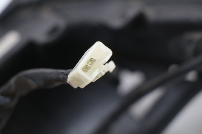 photo de FEU ARRIERE KYMCO SUPER 8 4T 50 (2021 - 2024) - État de surface