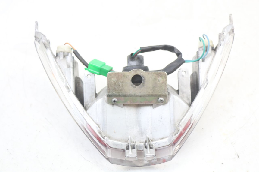 photo de FEU ARRIERE KYMCO SUPER 8 125 (2008 - 2015) - Gros plan technique