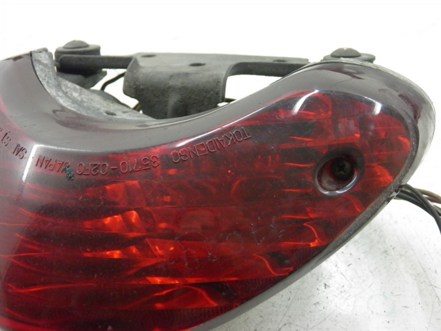 photo de FEU ARRIERE SUZUKI SV S 650 (1999 - 2002) - Détail de la pièce