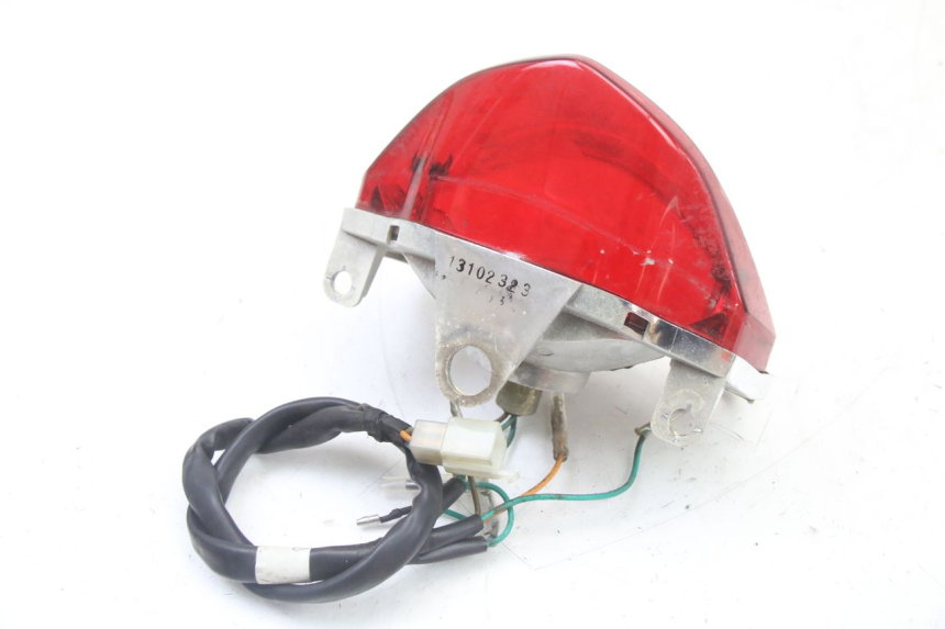 photo de FEU ARRIERE SYM ORBIT 2 4T 50 (2008 - 2017) - Gros plan technique