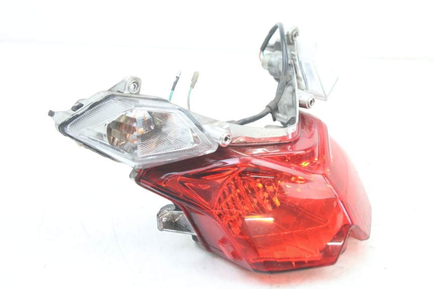 photo de FEU ARRIERE SYM ORBIT III 3 4T 50 (2018 - 2021) - Zoom état d’usage