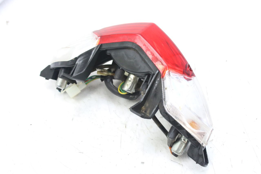 photo de FEU ARRIERE PEUGEOT TWEET 4T 50 (2010 - 2014) - Points de fixation