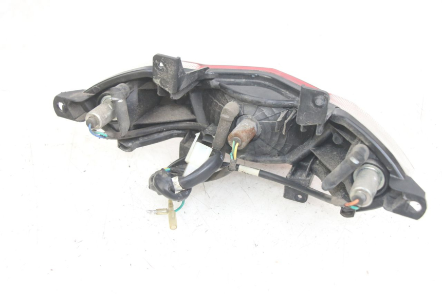 photo de FEU ARRIERE PEUGEOT TWEET 4T 50 (2014 - 2019) - Zoom état d’usage