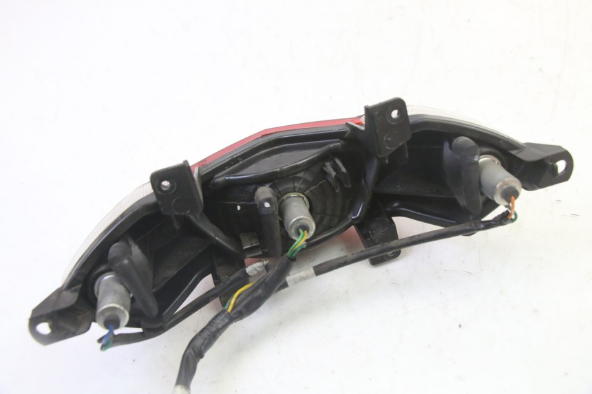 photo de FEU ARRIERE PEUGEOT TWEET 4T 50 (2018 - 2022) - Gros plan technique