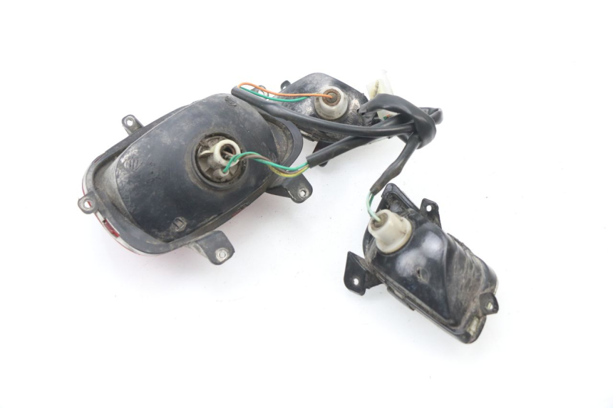 photo de FEU ARRIERE RAZZO VENICE 50 (2009 - 2014) - Vue d’ensemble