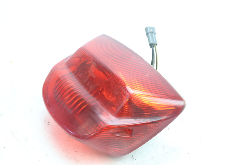photo de FEU ARRIERE PIAGGIO VESPA S 2T 50 (2007 - 2014) - Autre angle de vue
