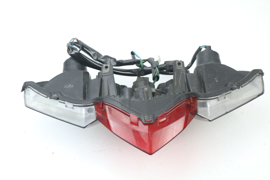 photo de FEU ARRIERE HONDA VFR F 1200 (2010 - 2015) - Autre angle de vue