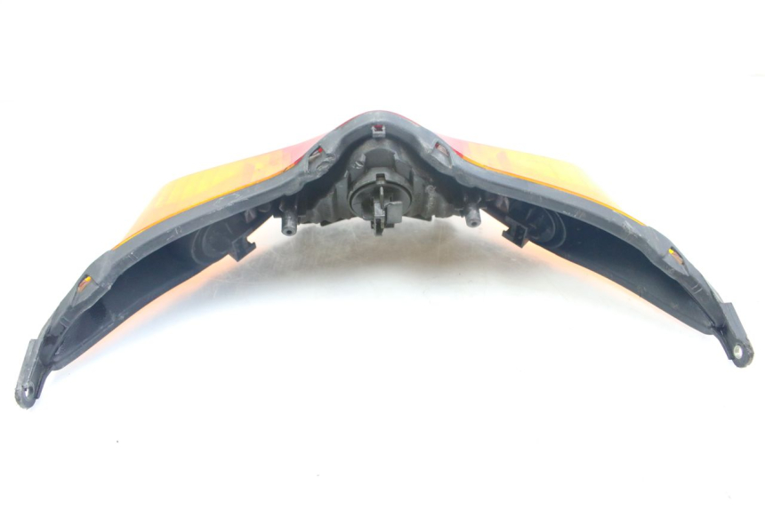 photo de FEU ARRIERE HONDA VFR VTEC RC46 800 (2002 - 2013) - Points de fixation